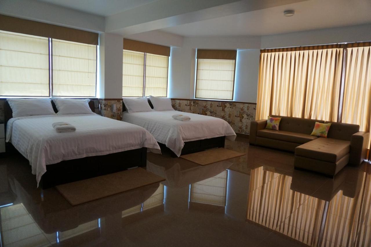 Hotel Costa Riviera Mala Kültér fotó